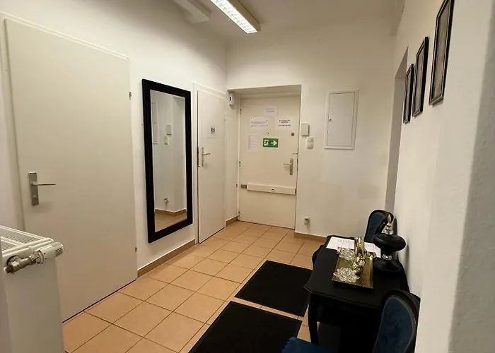 Royal Apartment *